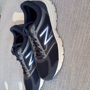 Tennis Shoes Size 9.5